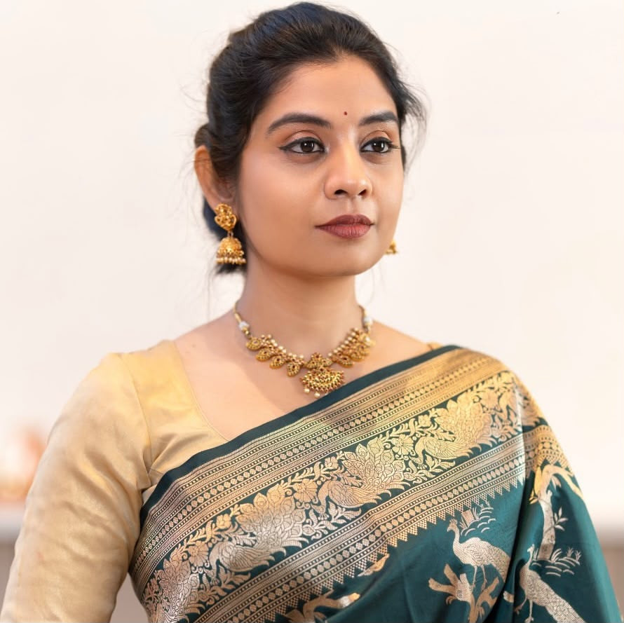 ম্যাডামের গুদ ফাটিয়ে চোদা